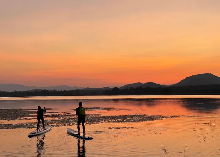 รีสอร์ท Ruen Sam Ran บ้านหนองคำ