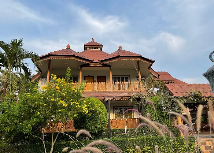 รีสอร์ท Ruen Sam Ran บ้านหนองคำ